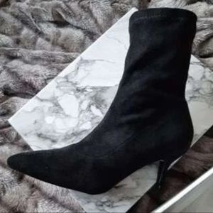 NWT Shein Black Pointed Toe Suede Boots
